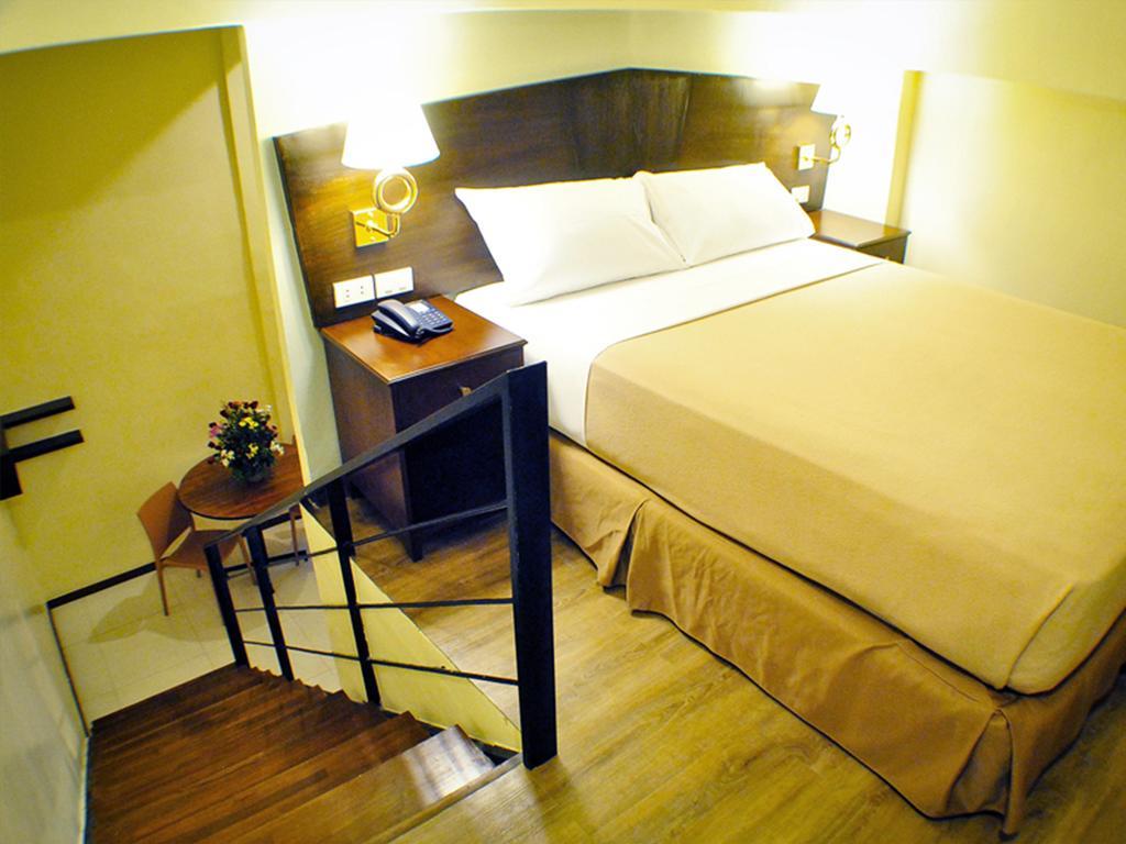 Fersal Hotel Kalayaan, Quezon City Esterno foto