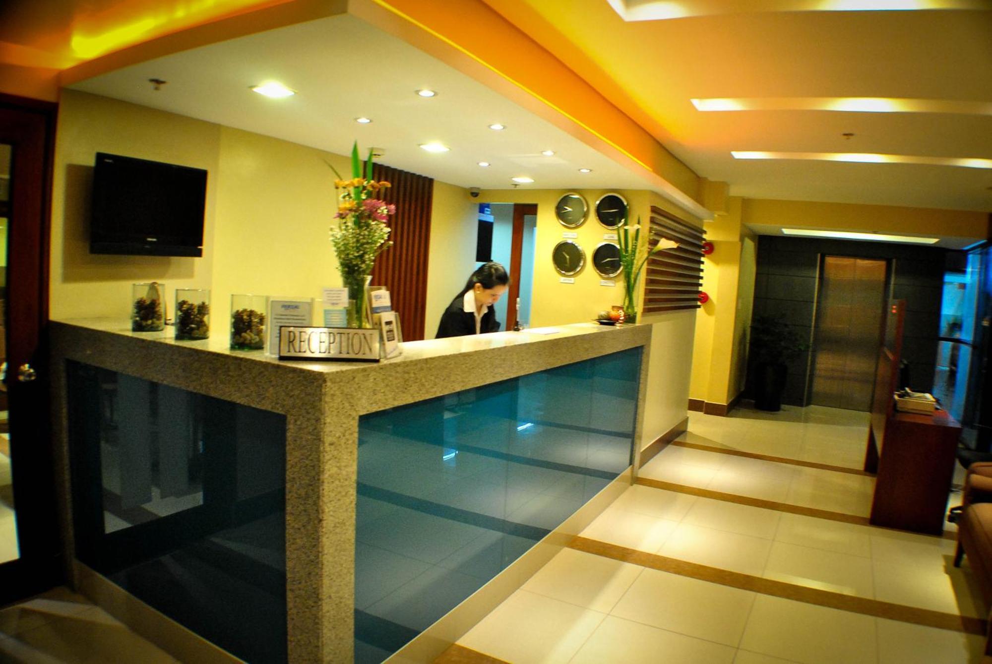 Fersal Hotel Kalayaan, Quezon City Esterno foto