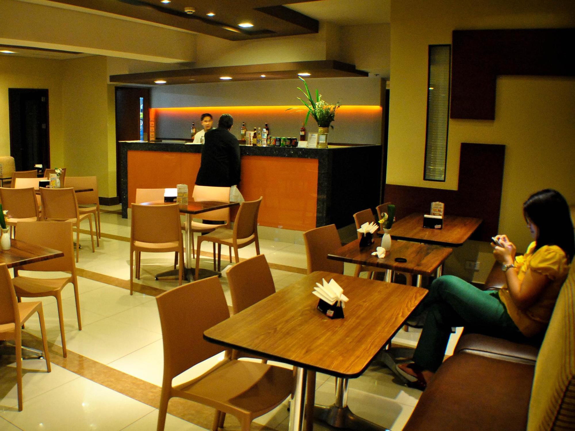 Fersal Hotel Kalayaan, Quezon City Esterno foto